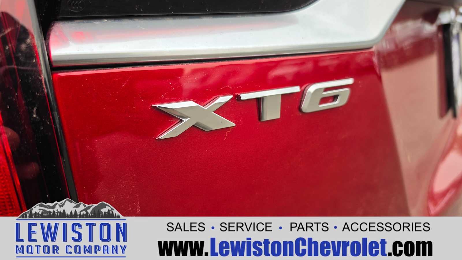 2024 Cadillac XT6 Luxury