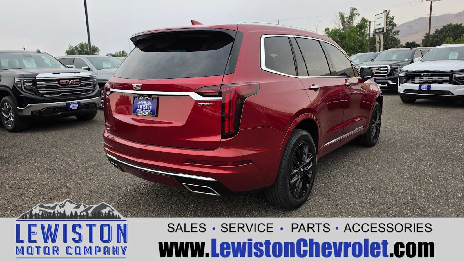 2024 Cadillac XT6 Luxury