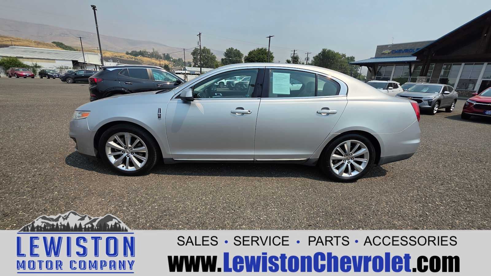 2012 Lincoln MKS NA