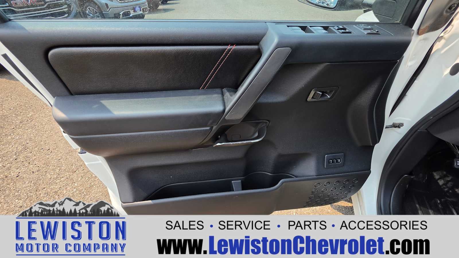 2010 Nissan Titan PRO-4X