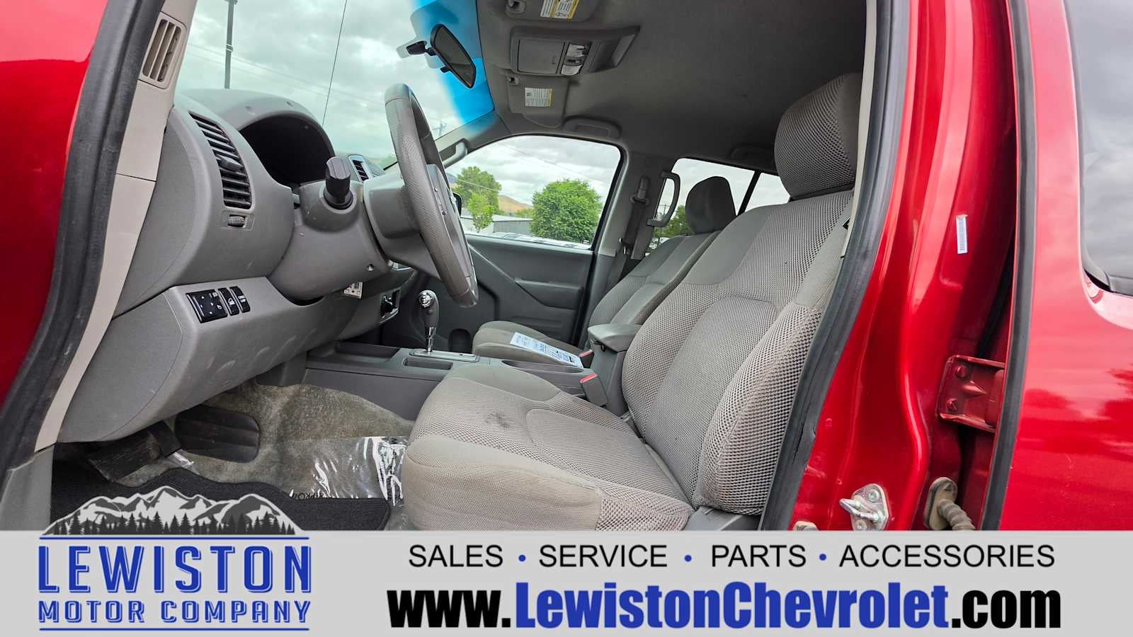 2016 Nissan Frontier SV