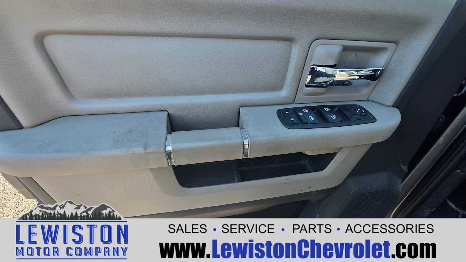 2012 RAM 2500 SLT