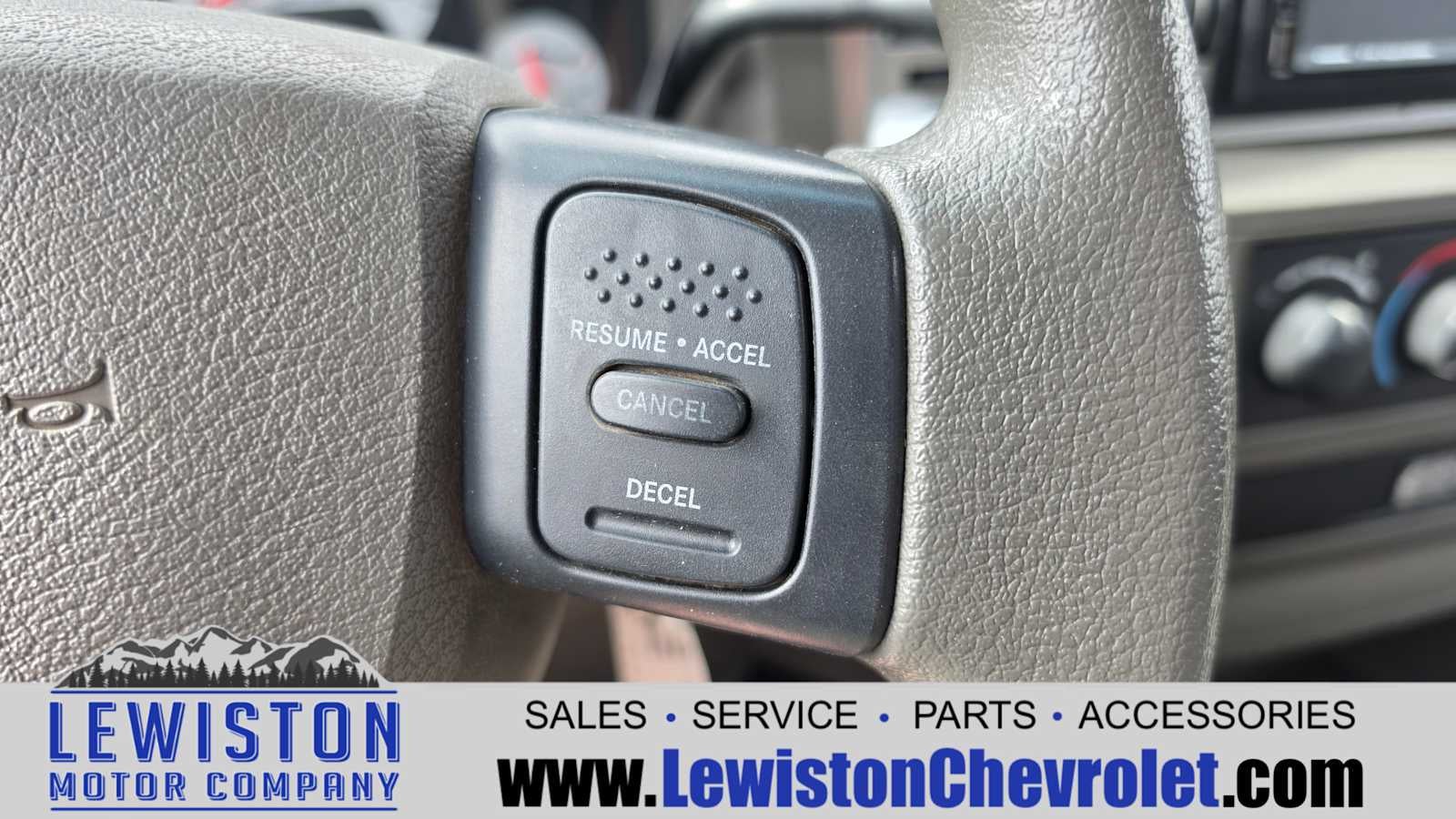 2008 Dodge Ram 2500 SXT/SLT