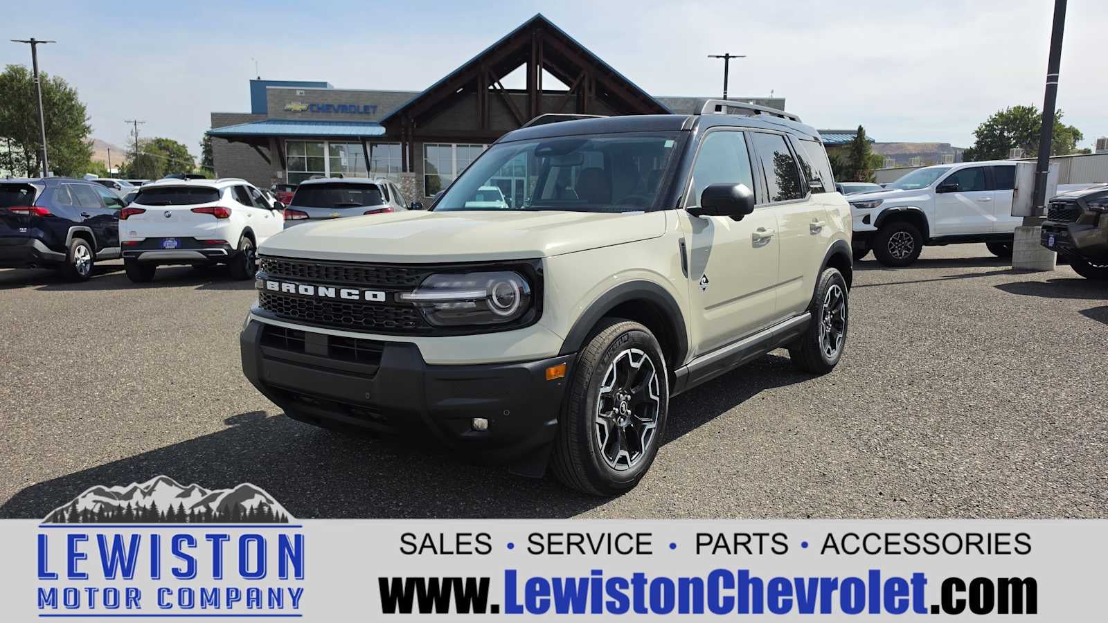 2025 Ford Bronco Sport Outer Banks