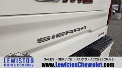 2022 GMC Sierra 1500 Limited AT4