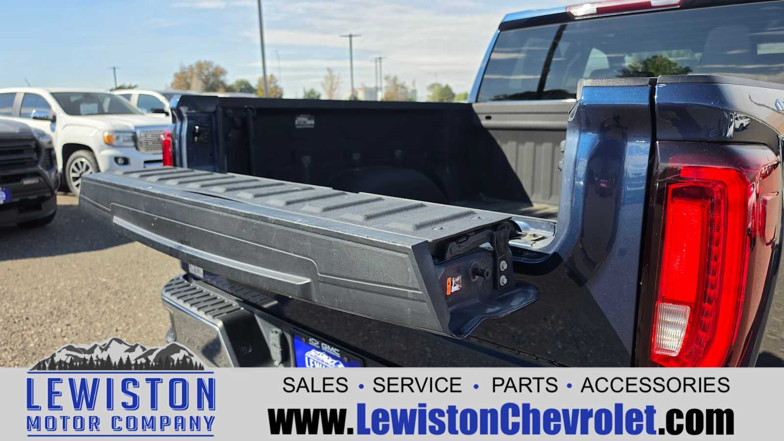 2020 GMC Sierra 1500 SLT