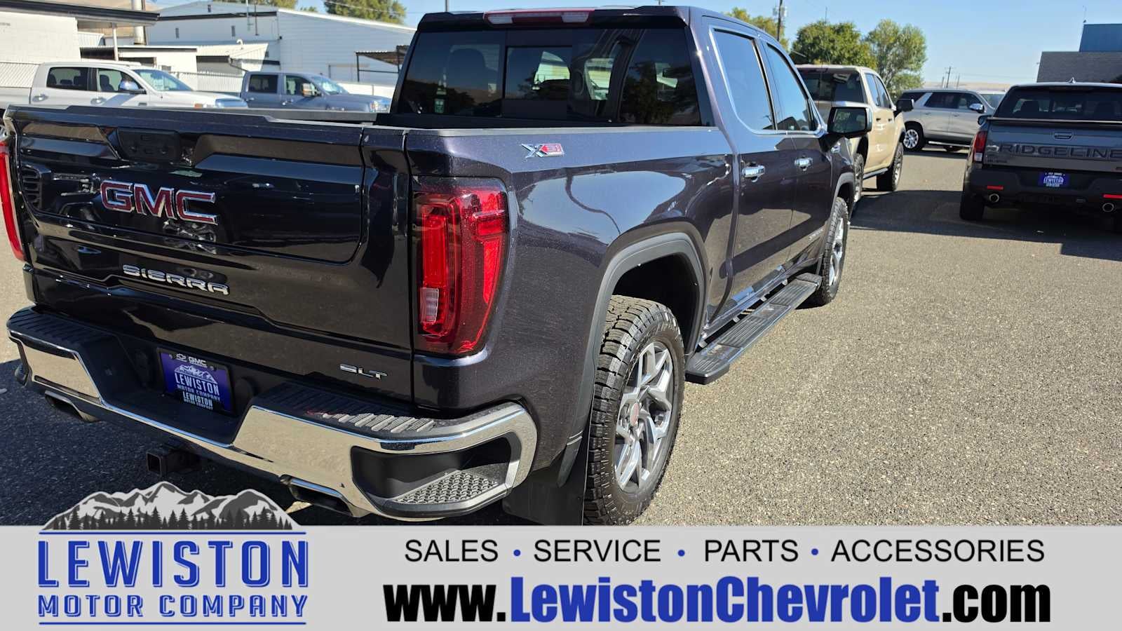 2023 GMC Sierra 1500 SLT