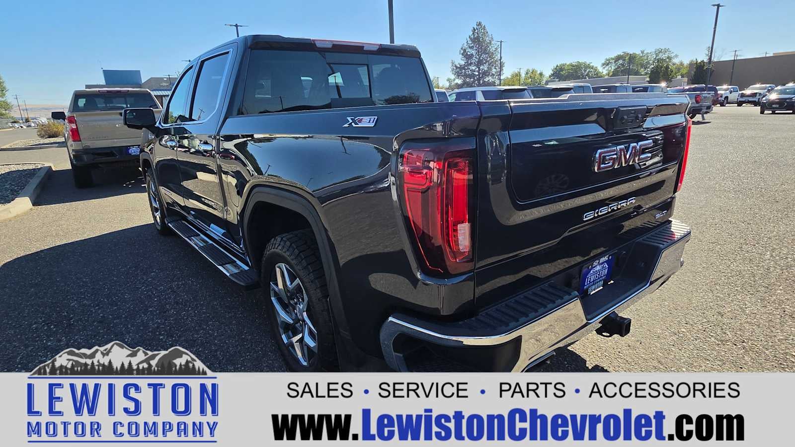 2023 GMC Sierra 1500 SLT