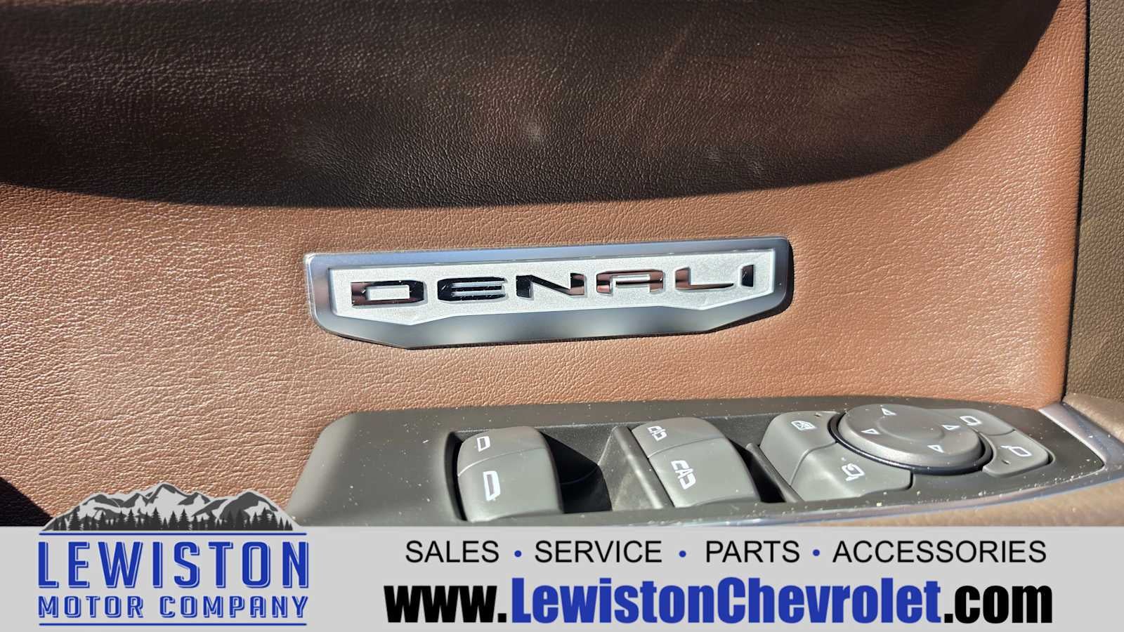 2025 GMC Sierra 1500 Denali