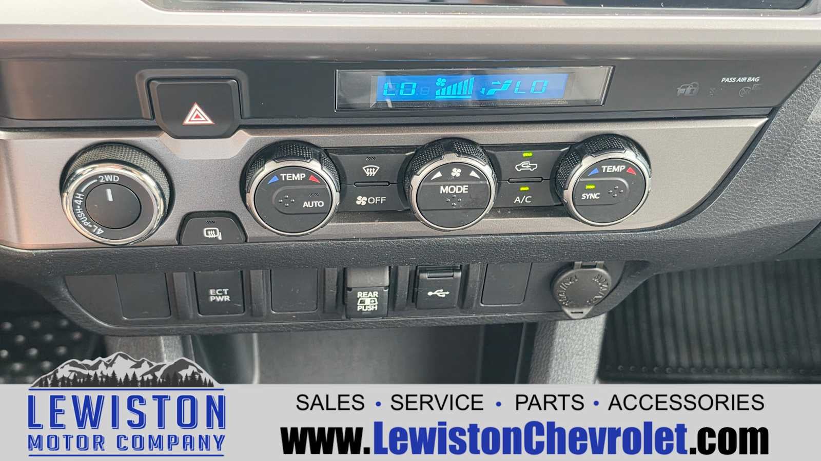 2022 Toyota Tacoma SR5 V6
