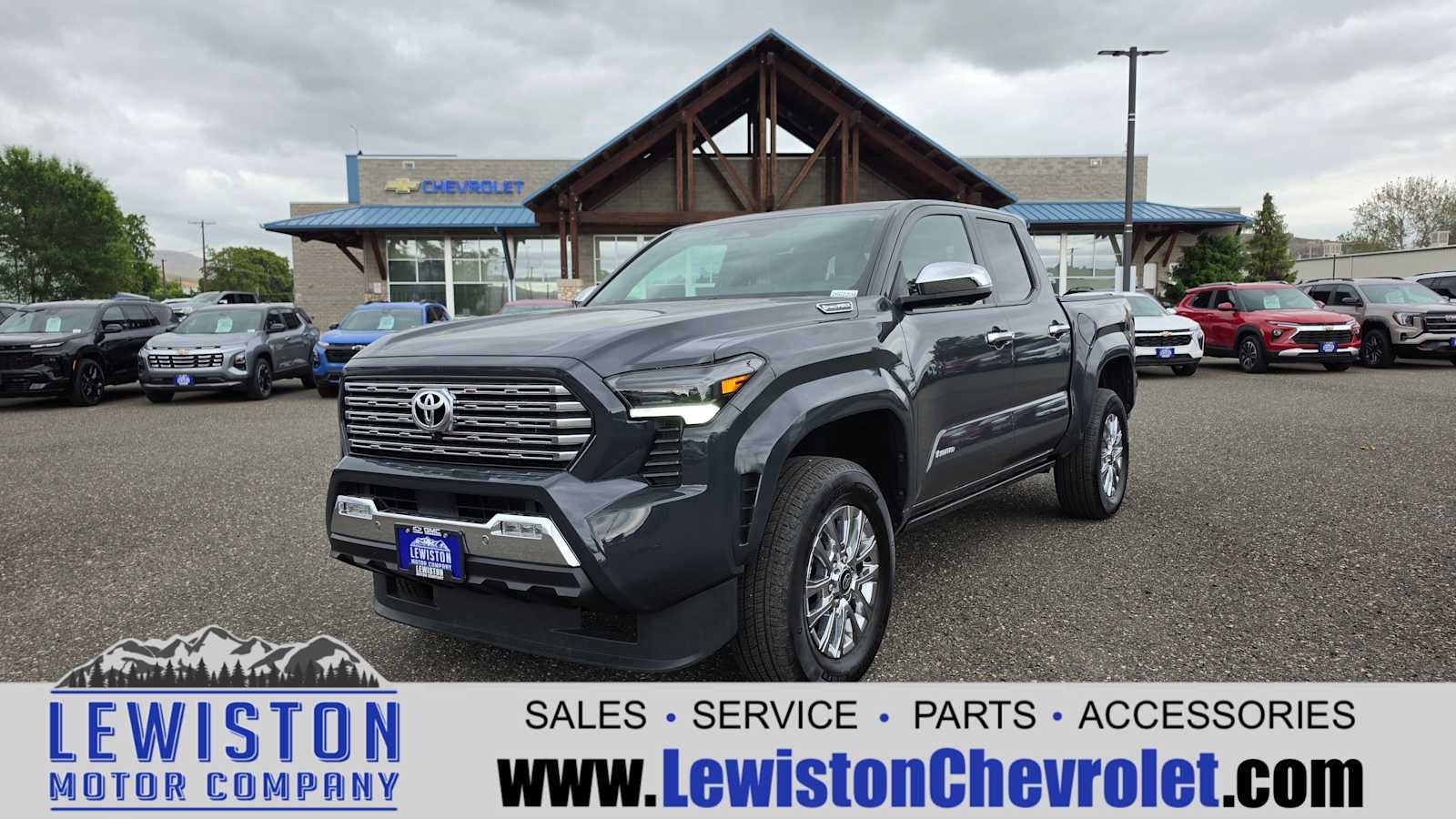 2024 Toyota Tacoma Limited Hybrid 4x4 Double Cab's photo