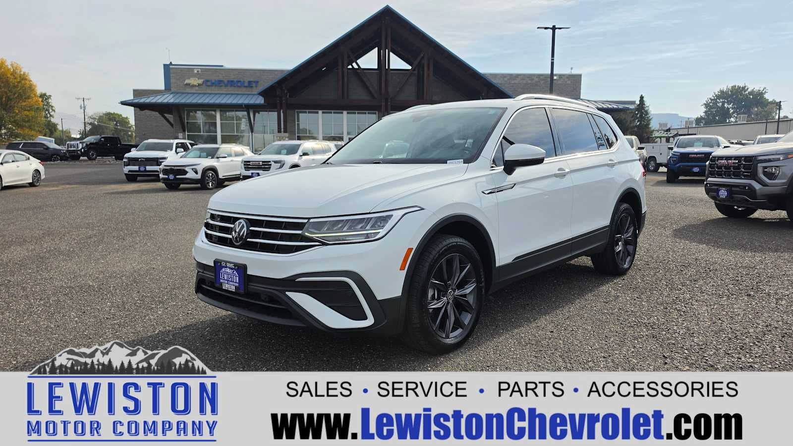 2022 Volkswagen Tiguan 2.0T SE