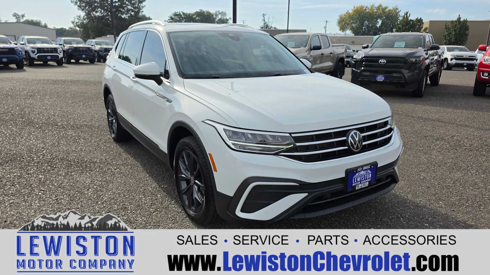 2022 Volkswagen Tiguan 2.0T SE