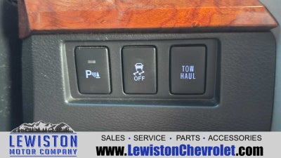 2014 Toyota Tundra 4WD Truck Platinum