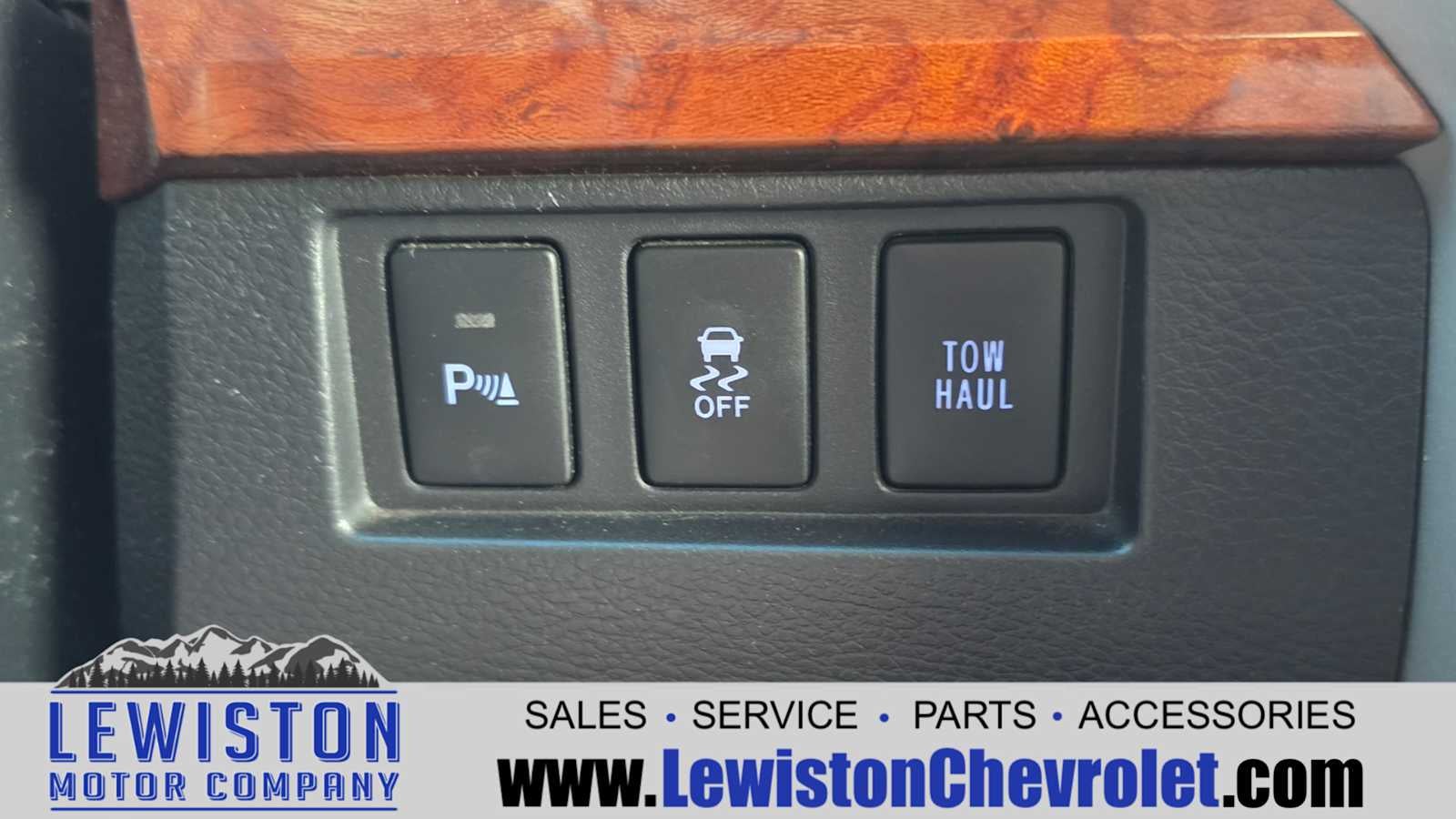 2014 Toyota Tundra 4WD Truck Platinum