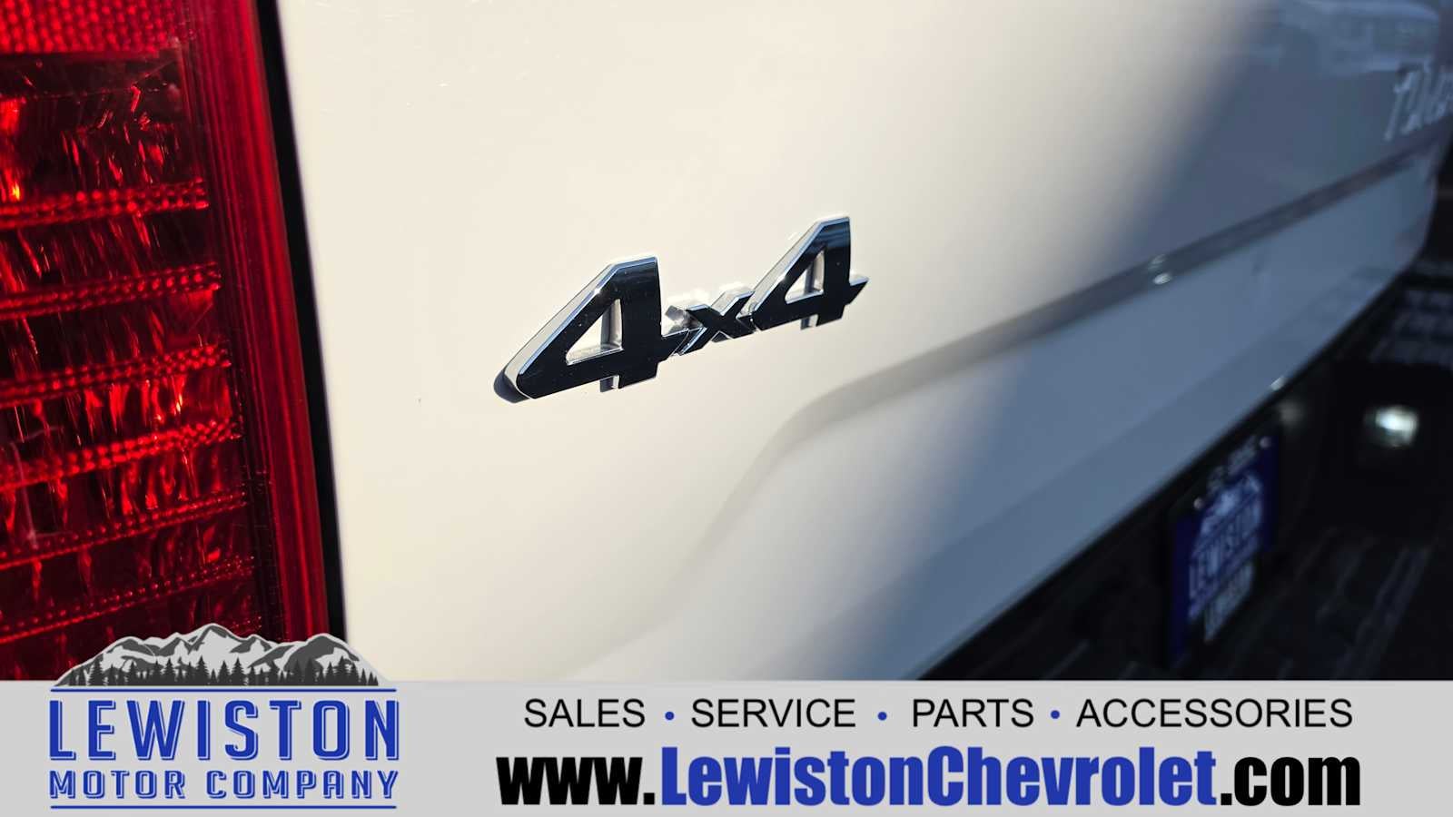 2014 Toyota Tundra 4WD Truck Platinum