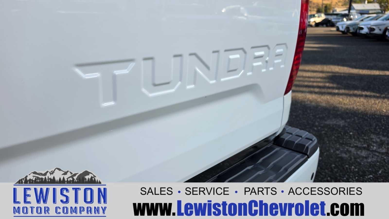 2014 Toyota Tundra 4WD Truck Platinum
