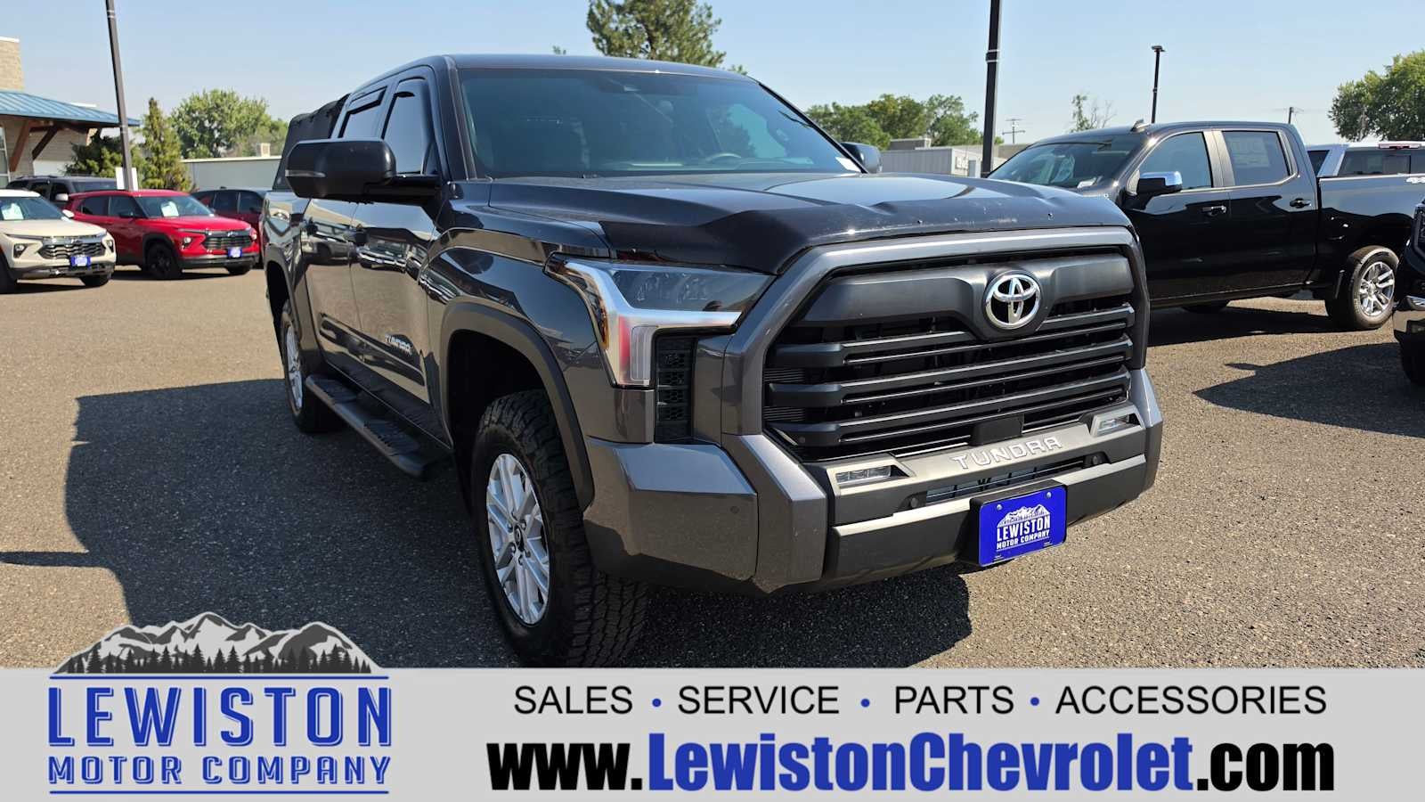 2025 Toyota Tundra SR5