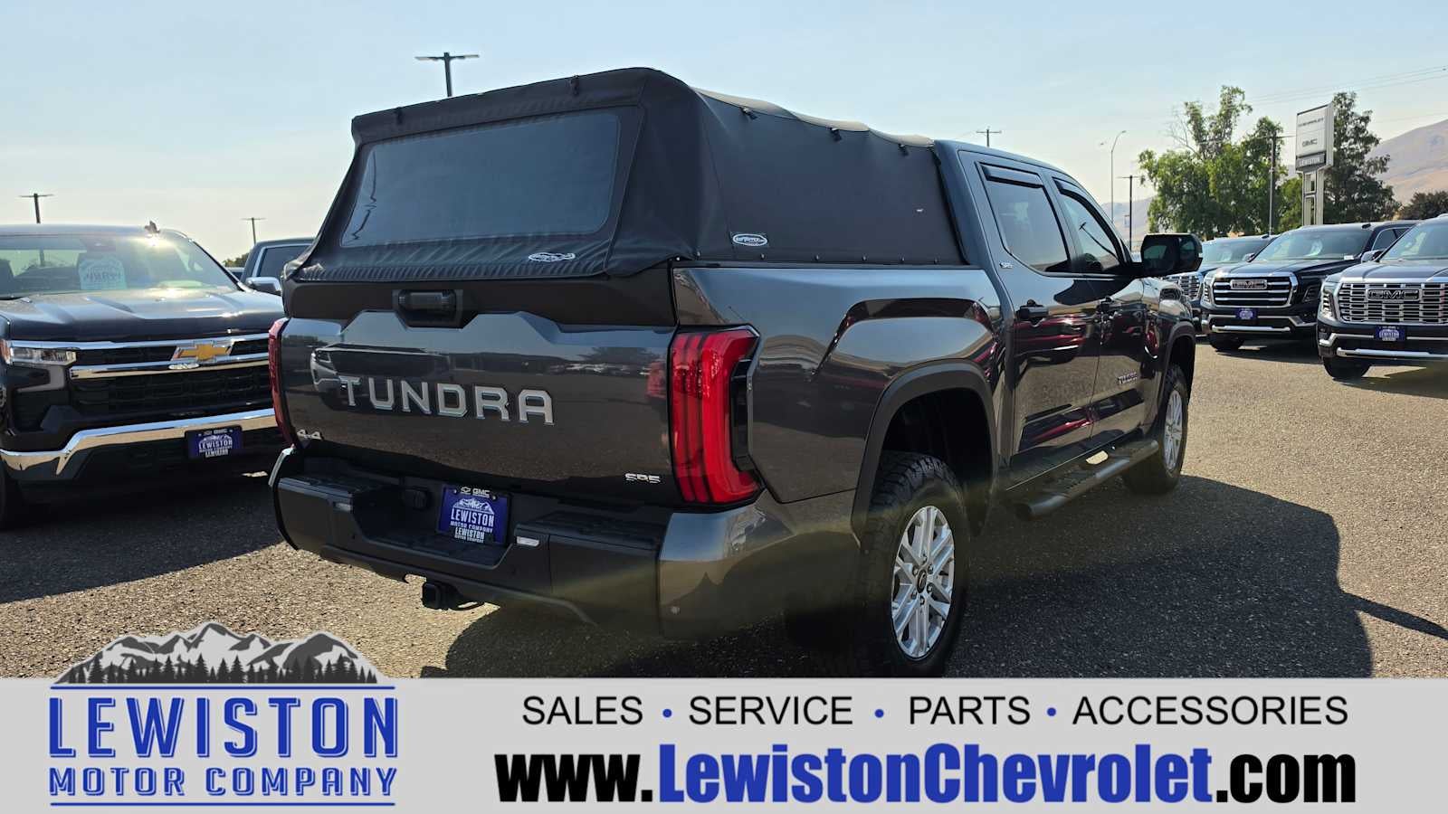 2025 Toyota Tundra SR5
