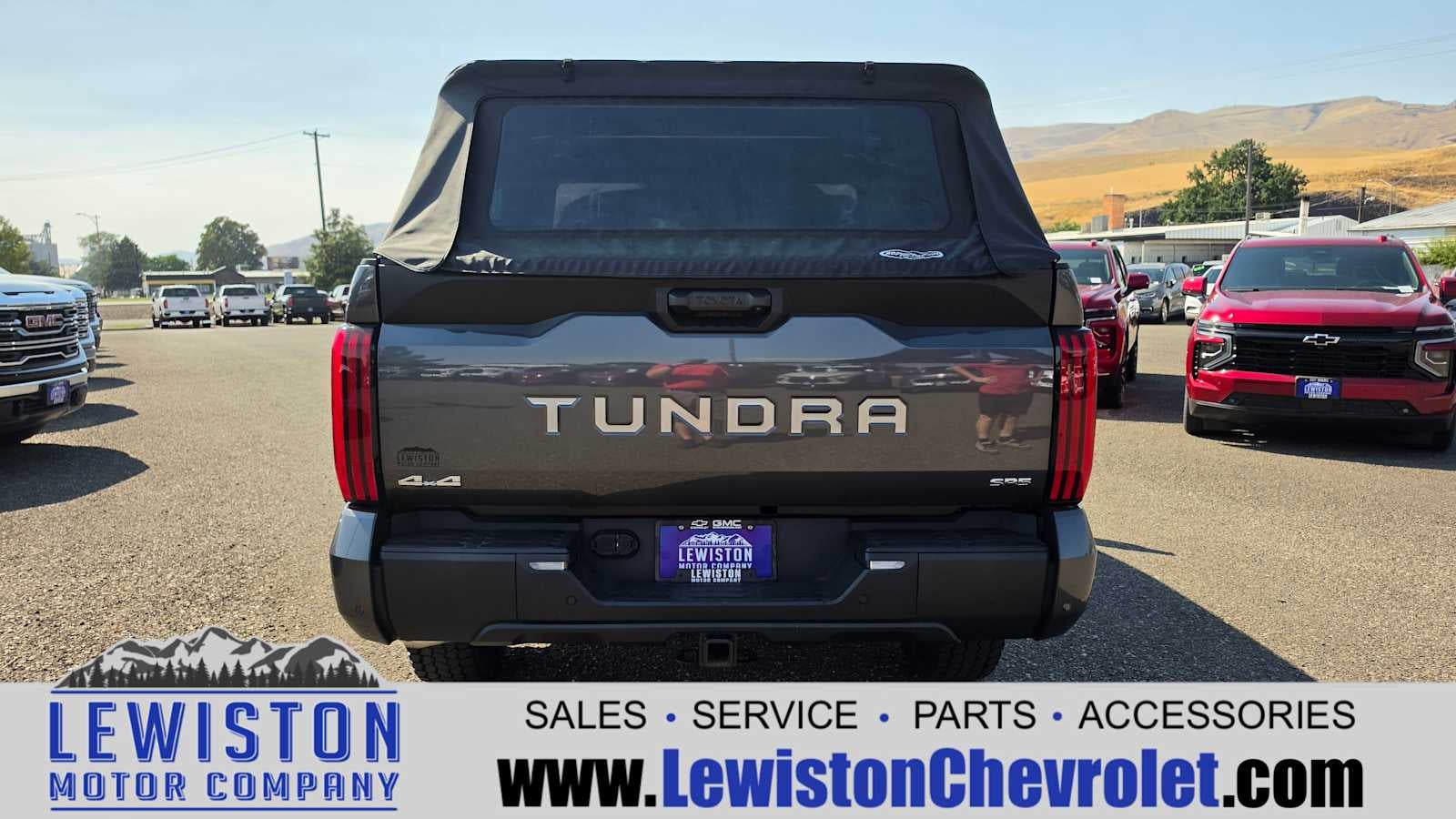 2025 Toyota Tundra SR5