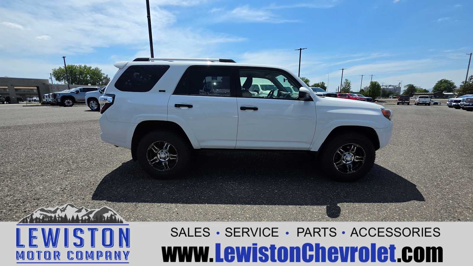 2019 Toyota 4Runner SR5