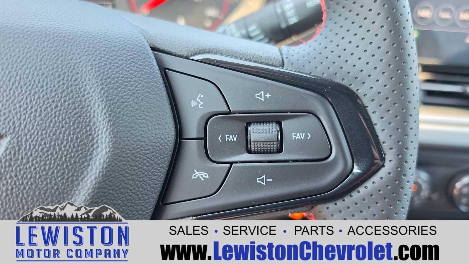 2026 Chevrolet Trax 1RS